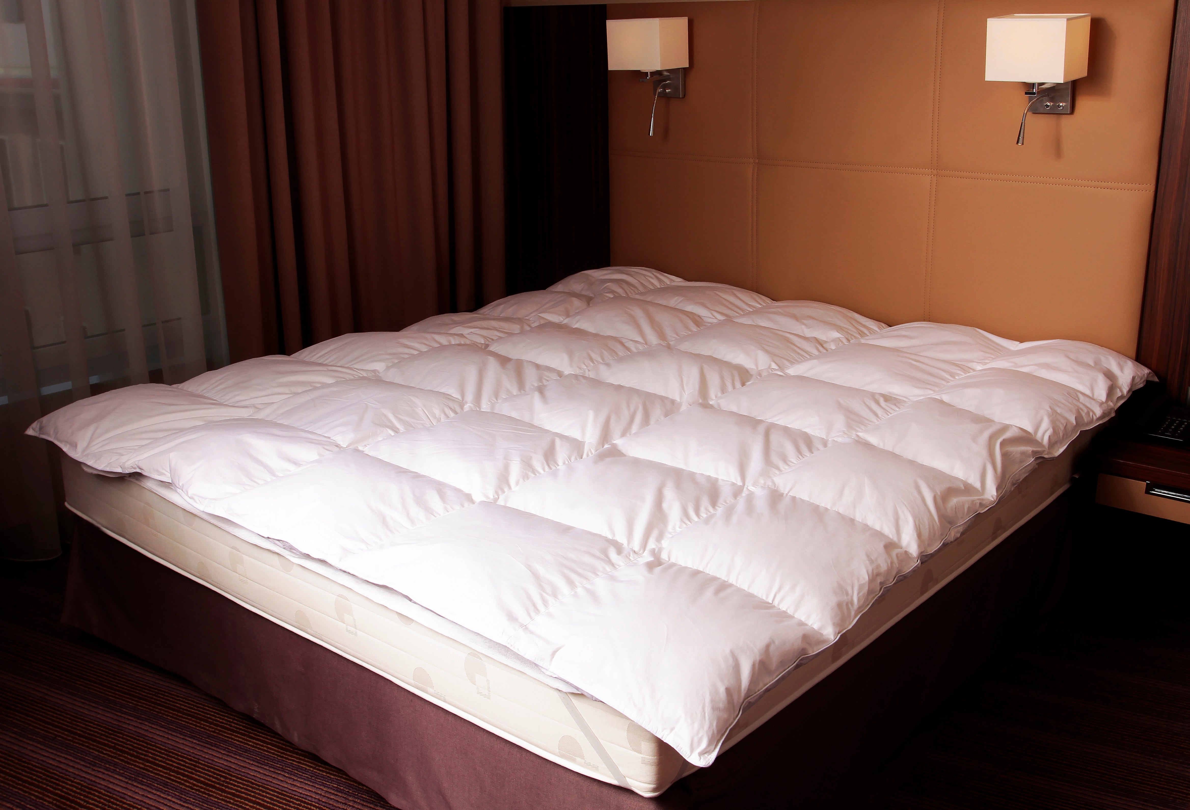 MA22 WINTER Daunendecke Bettdecke Oberbett Daunen Decke 70% Daunen 30% Federn 135x200 1100g