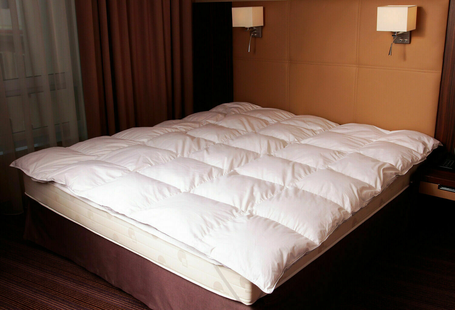 MA48 WINTER Daunendecke Bettdecke Oberbett Decke 70 % Daunen - 30 % Federn - 200x220 cm 2200g